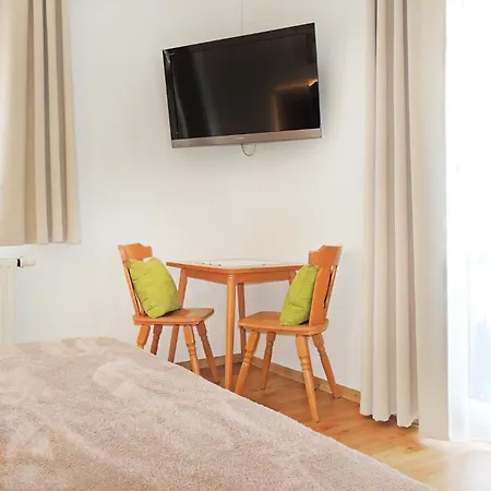 Apartment Schoene Flachau