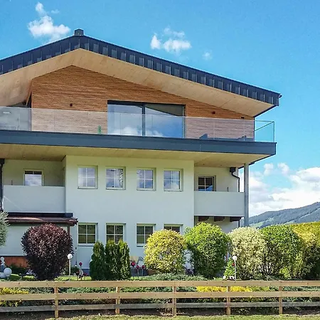 Schoene * Flachau